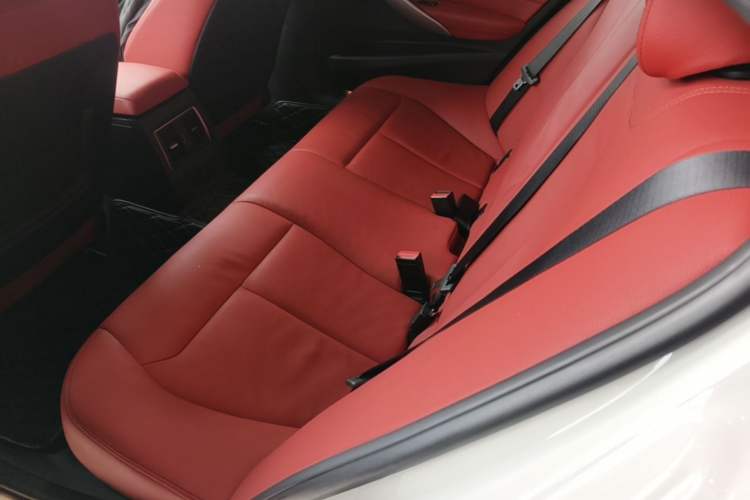 Used BMW 3 Series 2019 320i M Sport Package Left Rear Seat