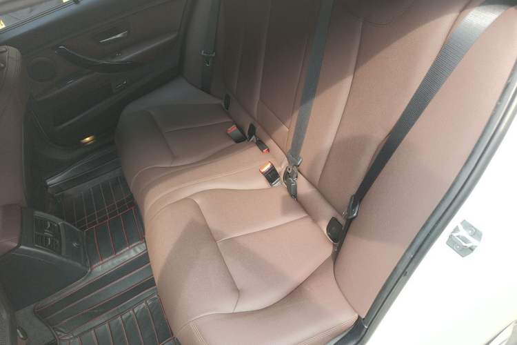 Used BMW 3 Series 2019 320Li M Sport Package Left Rear Seat