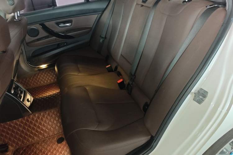 Used BMW 3 Series 2019 320Li Fashion Model Left Rear Seat