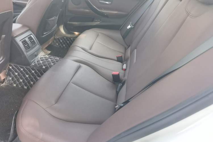Used BMW 3 Series 2019 320Li Fashion Model Left Rear Seat
