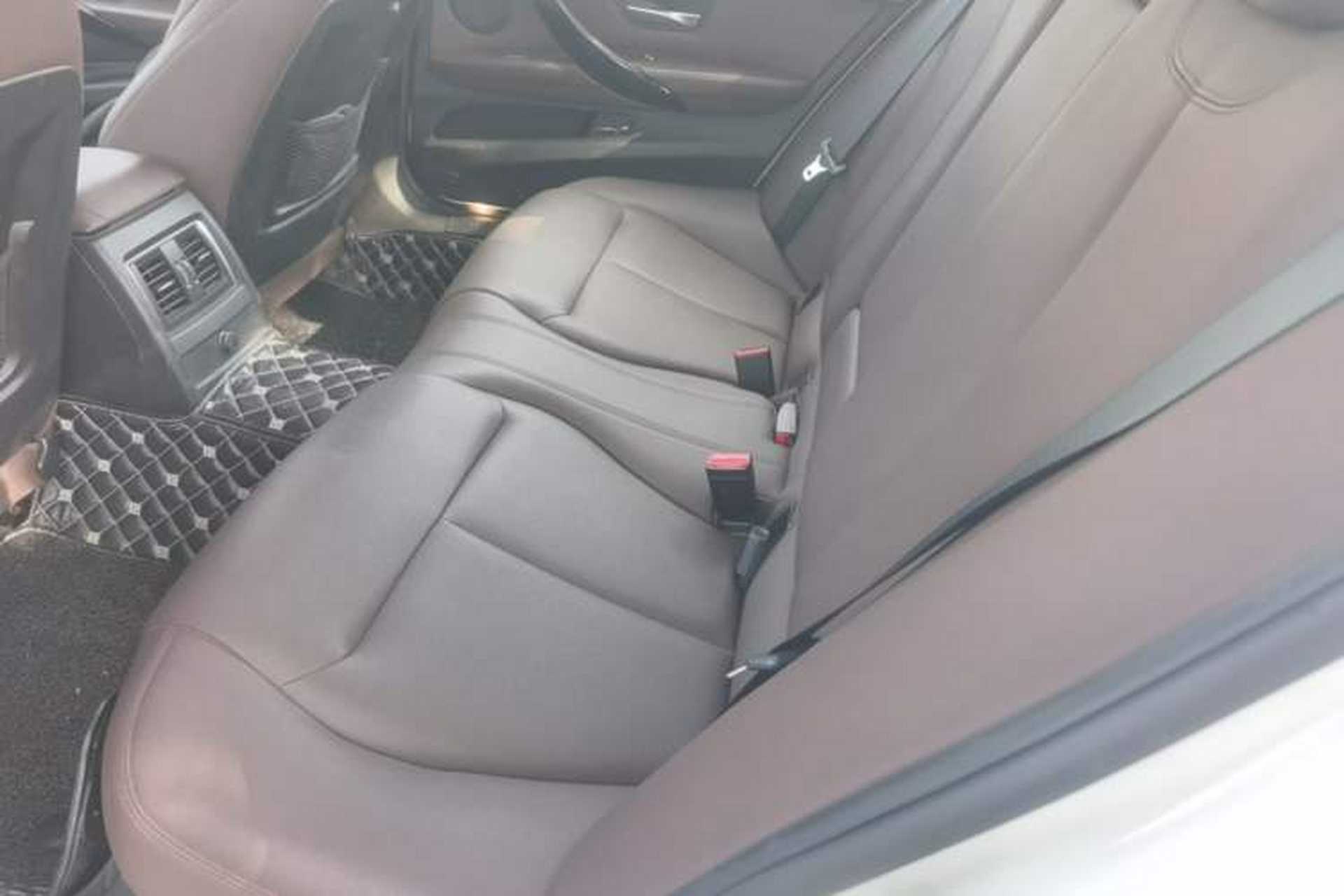 Used BMW 3 Series 2019 320Li Fashion Model Left Rear Seat