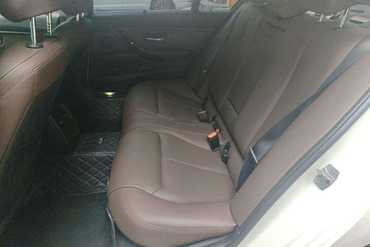 Used BMW 3 Series 2019 320Li M Sport Package Left Rear Seat