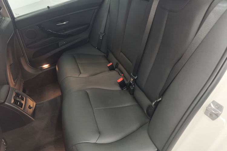 Used BMW 3 Series 2019 320Li M Sport Package Left Rear Seat