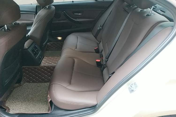 Used BMW 3 Series 2019 320Li M Sport Package Left Rear Seat