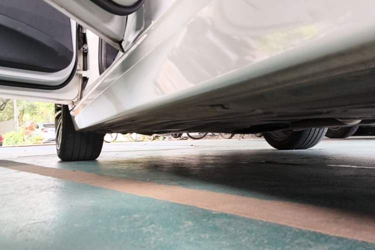 Used BMW 3 Series 2019 320Li Fashion Model Left Side Sill