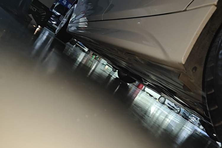 Used BMW 3 Series 2019 320i M Sport Package Left Side Sill