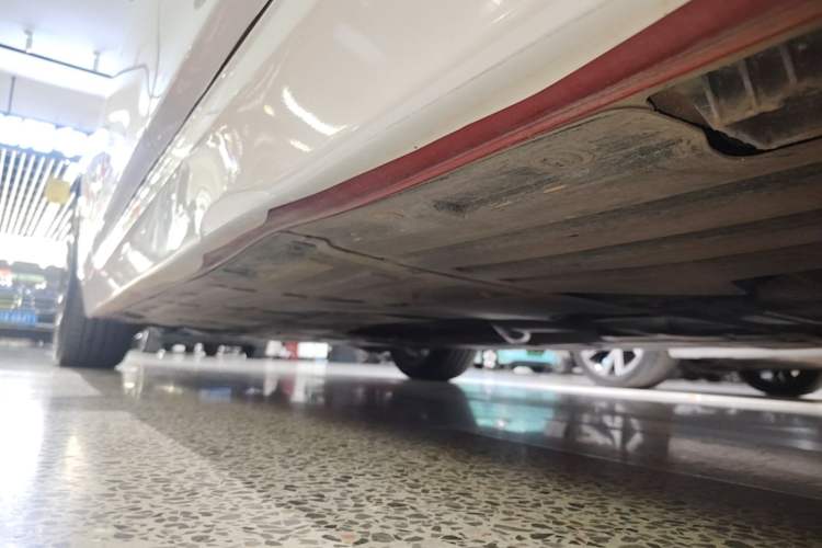 Used BMW 3 Series 2019 320Li Fashion Model Left Side Sill