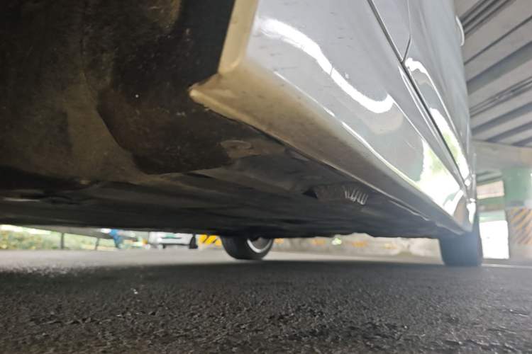 Used BMW 3 Series 2019 320Li Fashion Model Left Side Sill