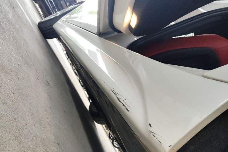 Used BMW 3 Series 2019 320i M Sport Package Left Side Sill