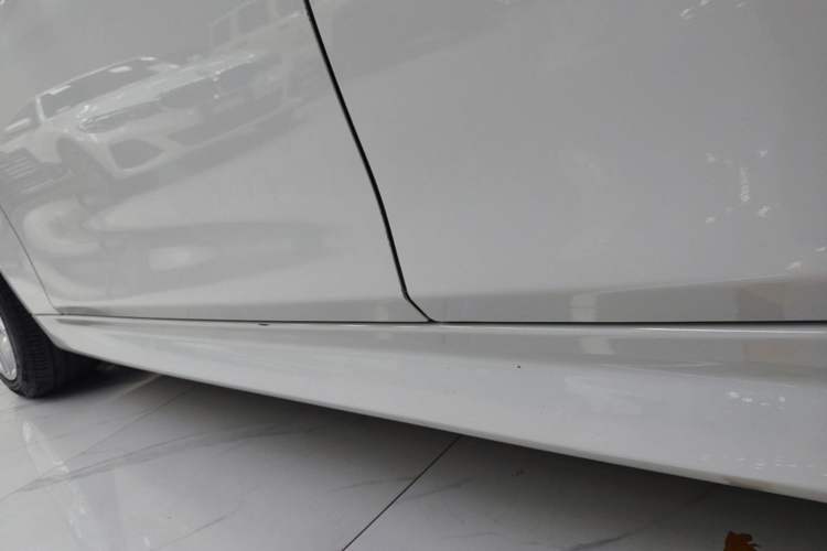 Used BMW 3 Series 2019 320Li M Sport Package Left Side Sill
