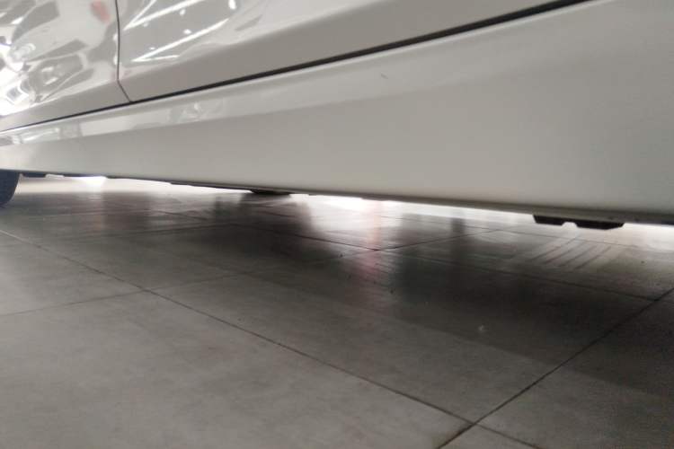 Used BMW 3 Series 2019 320Li Fashion Model Left Side Sill