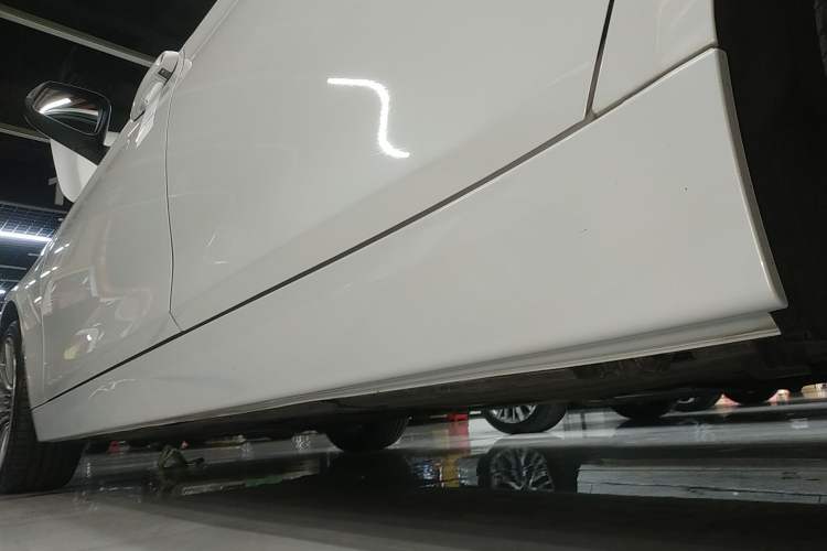 Used BMW 3 Series 2019 320Li xDrive Fashion Model Left Side Sill