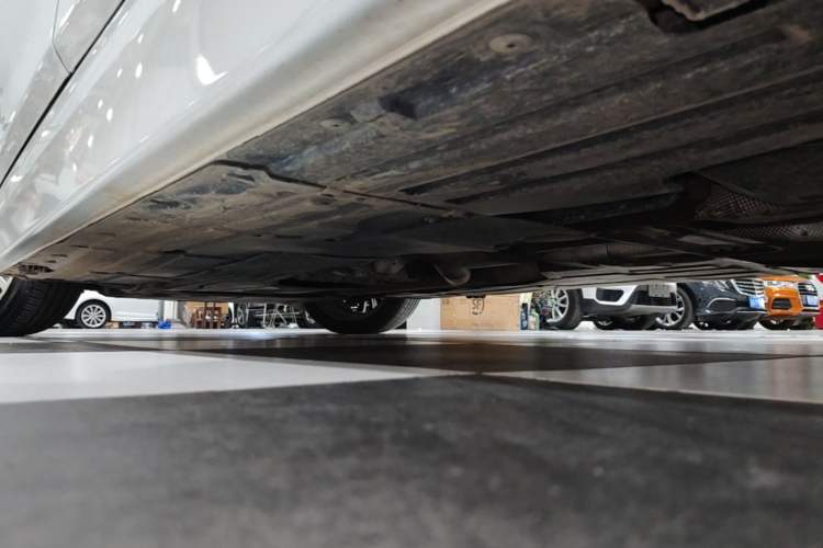 Used BMW 3 Series 2019 320Li xDrive Fashion Model Left Side Sill