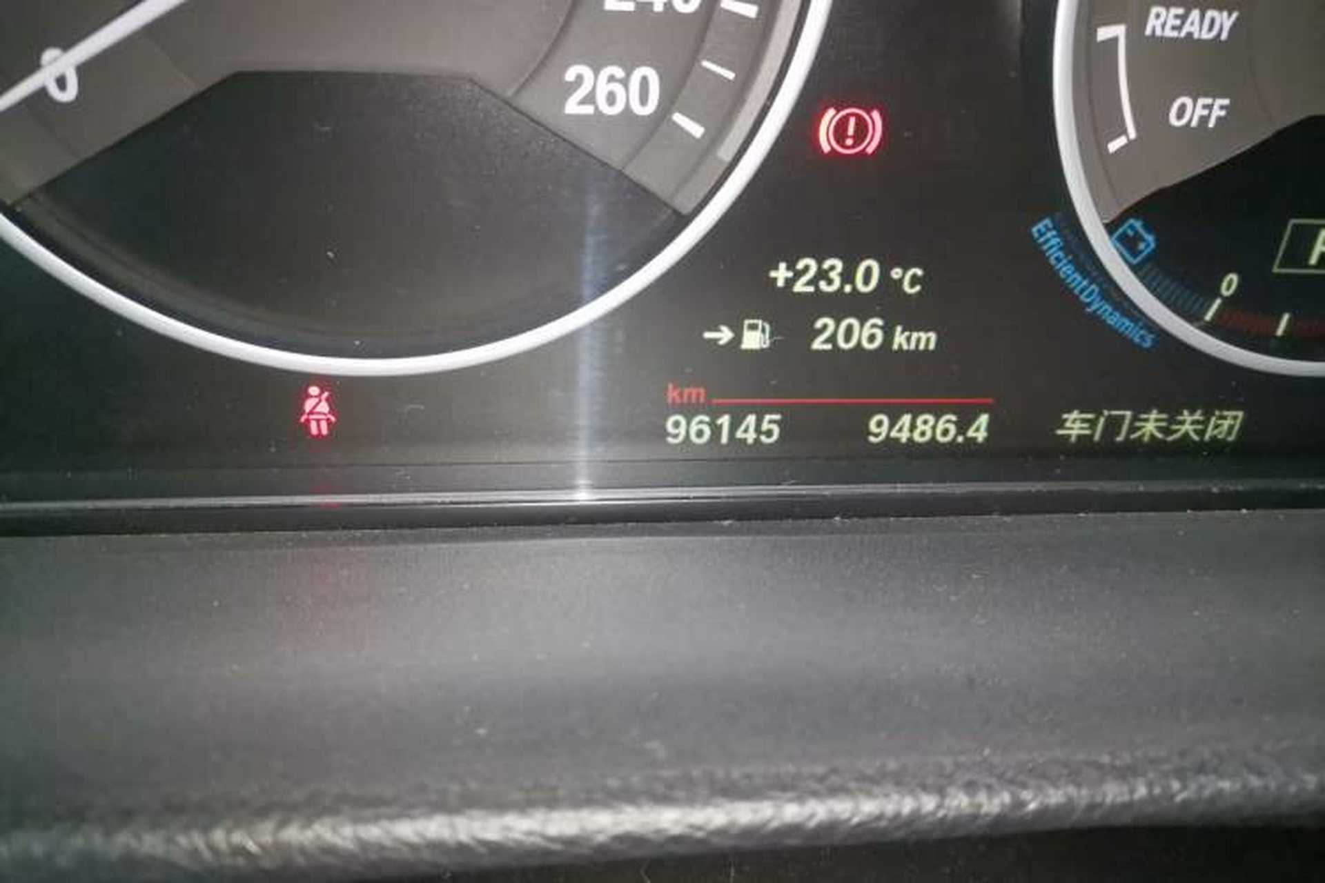 Used BMW 3 Series 2019 320Li Fashion Model Odometer Close Up