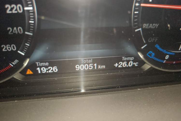 Used BMW 3 Series 2019 320Li M Luxury Package Odometer Close Up