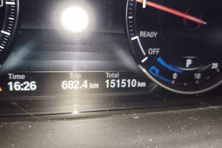 Used BMW 3 Series 2019 320Li M Sport Package Odometer Close Up