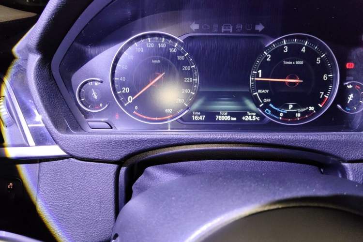 Used BMW 3 Series 2019 320Li M Sport Night Edition Odometer Close Up
