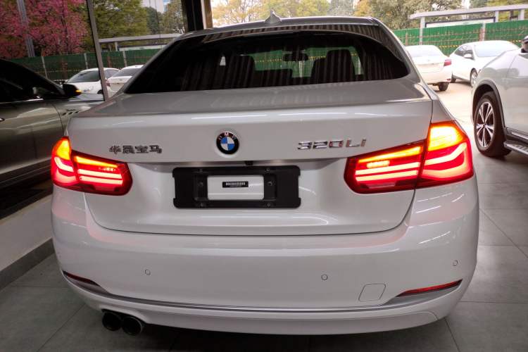 Used BMW 3 Series 2019 320Li Fashion Model Rear