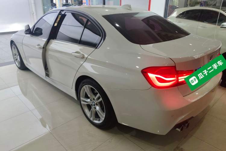 Used BMW 3 Series 2019 320i M Sport Package Rear Left 45 Deg