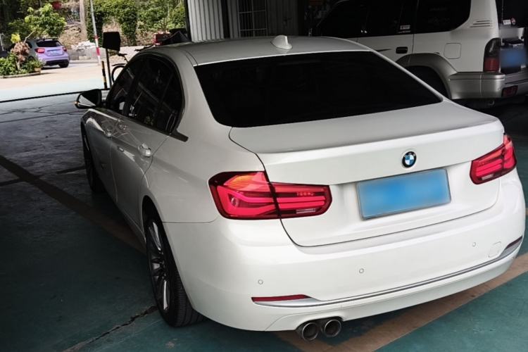 Used BMW 3 Series 2019 320Li Fashion Model Rear Left 45 Deg
