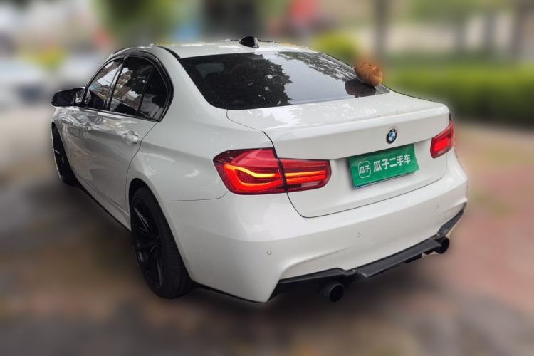Used BMW 3 Series 2019 320i M Sport Package Rear Left 45 Deg
