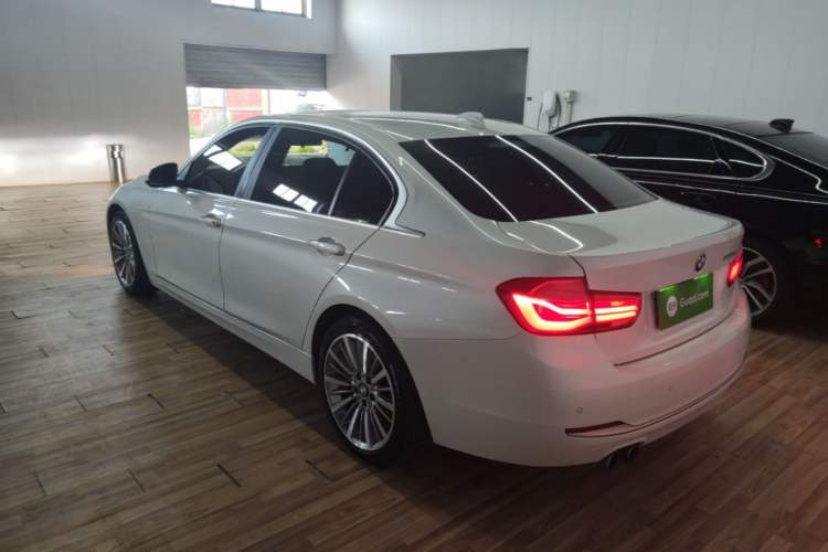 Used BMW 3 Series 2019 320Li Fashion Model Rear Left 45 Deg