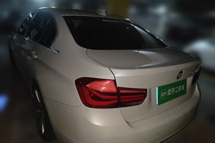Used BMW 3 Series 2019 320Li Fashion Model Rear Left 45 Deg