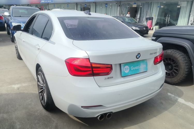 Used BMW 3 Series 2019 320Li xDrive Fashion Model Rear Left 45 Deg