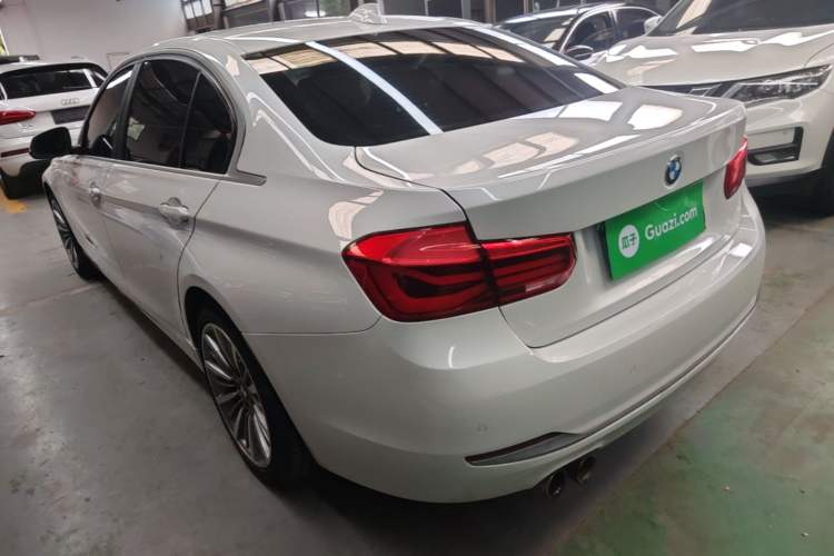 Used BMW 3 Series 2019 320Li Fashion Model Rear Left 45 Deg