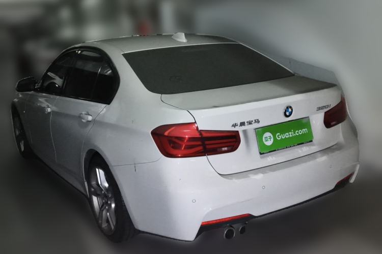 Used BMW 3 Series 2019 320i M Sport Package Rear Left 45 Deg