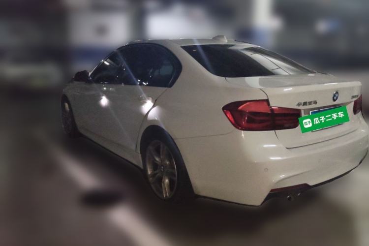 Used BMW 3 Series 2019 320i M Sport Package Rear Left 45 Deg