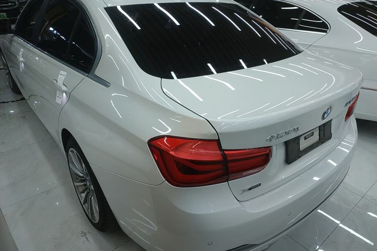 Used BMW 3 Series 2019 320Li xDrive Fashion Model Rear Left 45 Deg