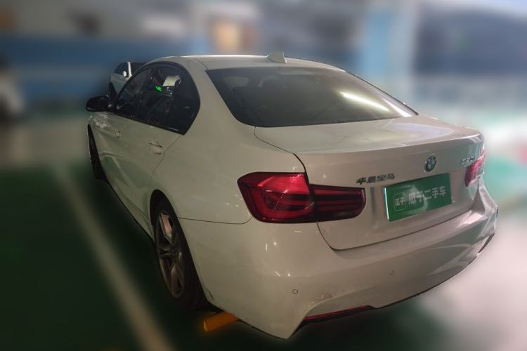 Used BMW 3 Series 2019 320i M Sport Package Rear Left 45 Deg