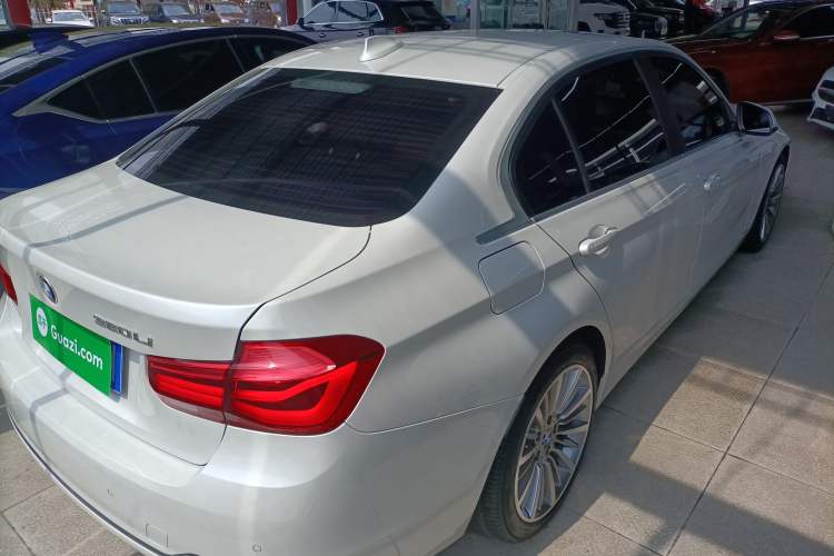 Used BMW 3 Series 2019 320Li Fashion Model Rear Right 45 Deg