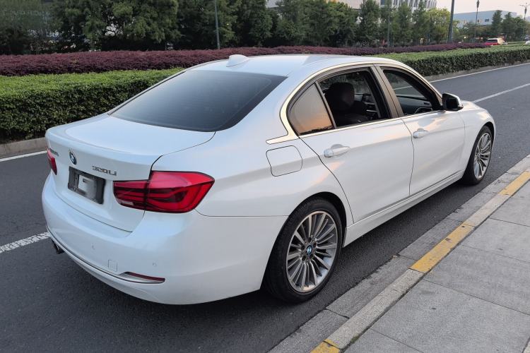 Used BMW 3 Series 2019 320Li Fashion Model Rear Right 45 Deg