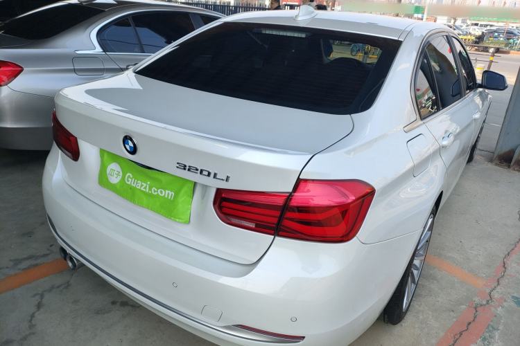 Used BMW 3 Series 2019 320Li Fashion Model Rear Right 45 Deg