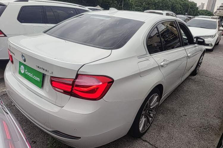 Used BMW 3 Series 2019 320Li Fashion Model Rear Right 45 Deg