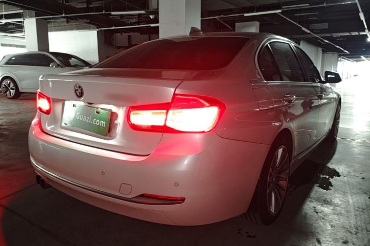 Used BMW 3 Series 2019 320Li Fashion Model Rear Right 45 Deg