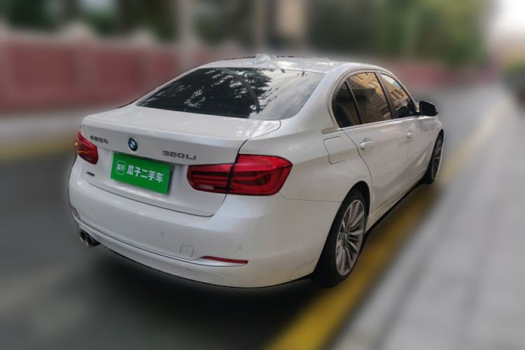 Used BMW 3 Series 2019 320Li xDrive Fashion Model Rear Right 45 Deg