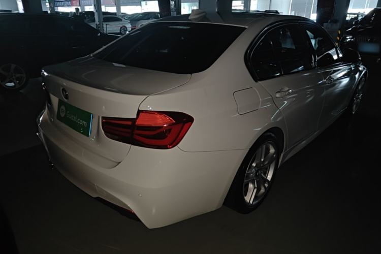 Used BMW 3 Series 2019 320i M Sport Package Rear Right 45 Deg