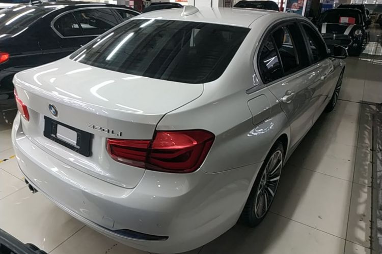 Used BMW 3 Series 2019 320Li Fashion Model Rear Right 45 Deg