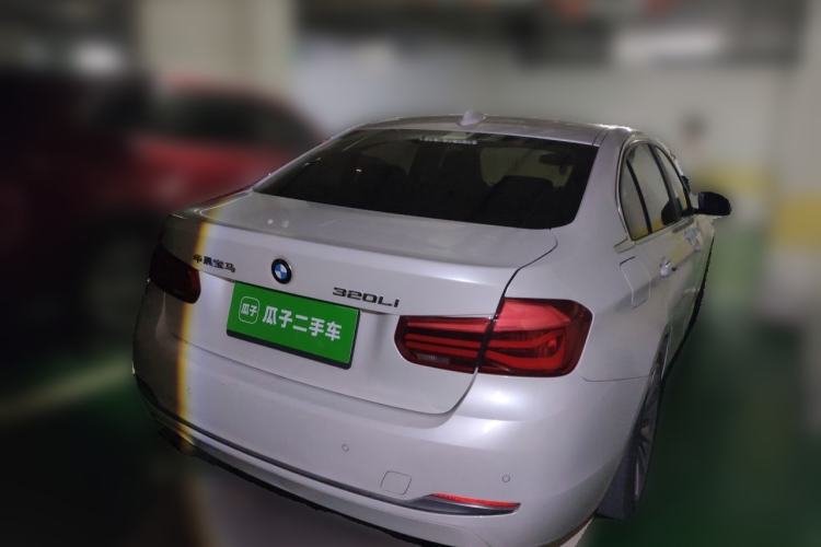 Used BMW 3 Series 2019 320Li Fashion Model Rear Right 45 Deg