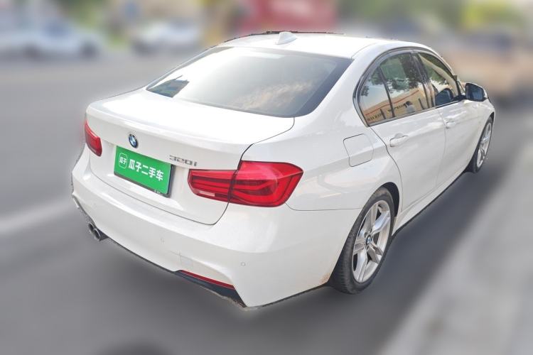 Used BMW 3 Series 2019 320i M Sport Package Rear Right 45 Deg