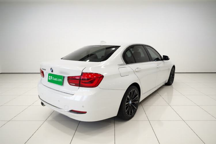 Used BMW 3 Series 2019 320Li Fashion Model Rear Right 45 Deg