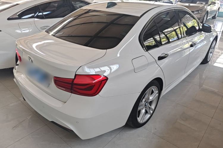 Used BMW 3 Series 2019 320i M Sport Package Rear Right 45 Deg
