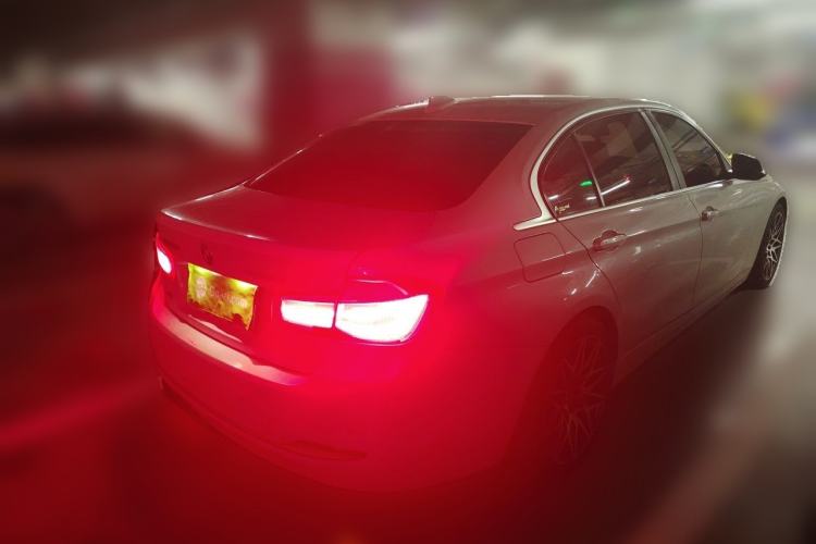 Used BMW 3 Series 2019 320Li xDrive Fashion Model Rear Right 45 Deg
