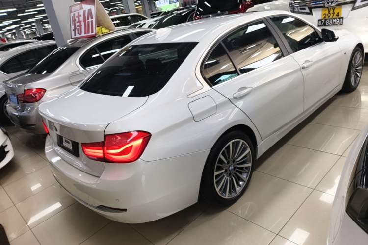 Used BMW 3 Series 2019 320Li Fashion Model Rear Right 45 Deg