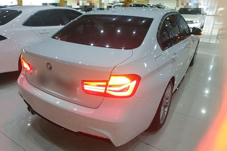 Used BMW 3 Series 2019 320i M Sport Package Rear Right 45 Deg