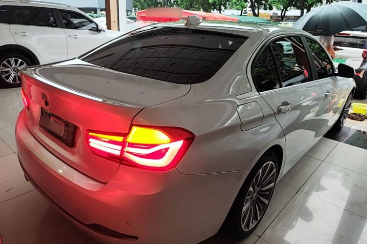 Used BMW 3 Series 2019 320Li Fashion Model Rear Right 45 Deg