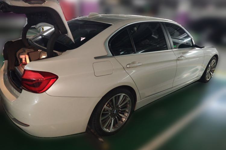 Used BMW 3 Series 2019 320Li Fashion Model Rear Right 45 Deg